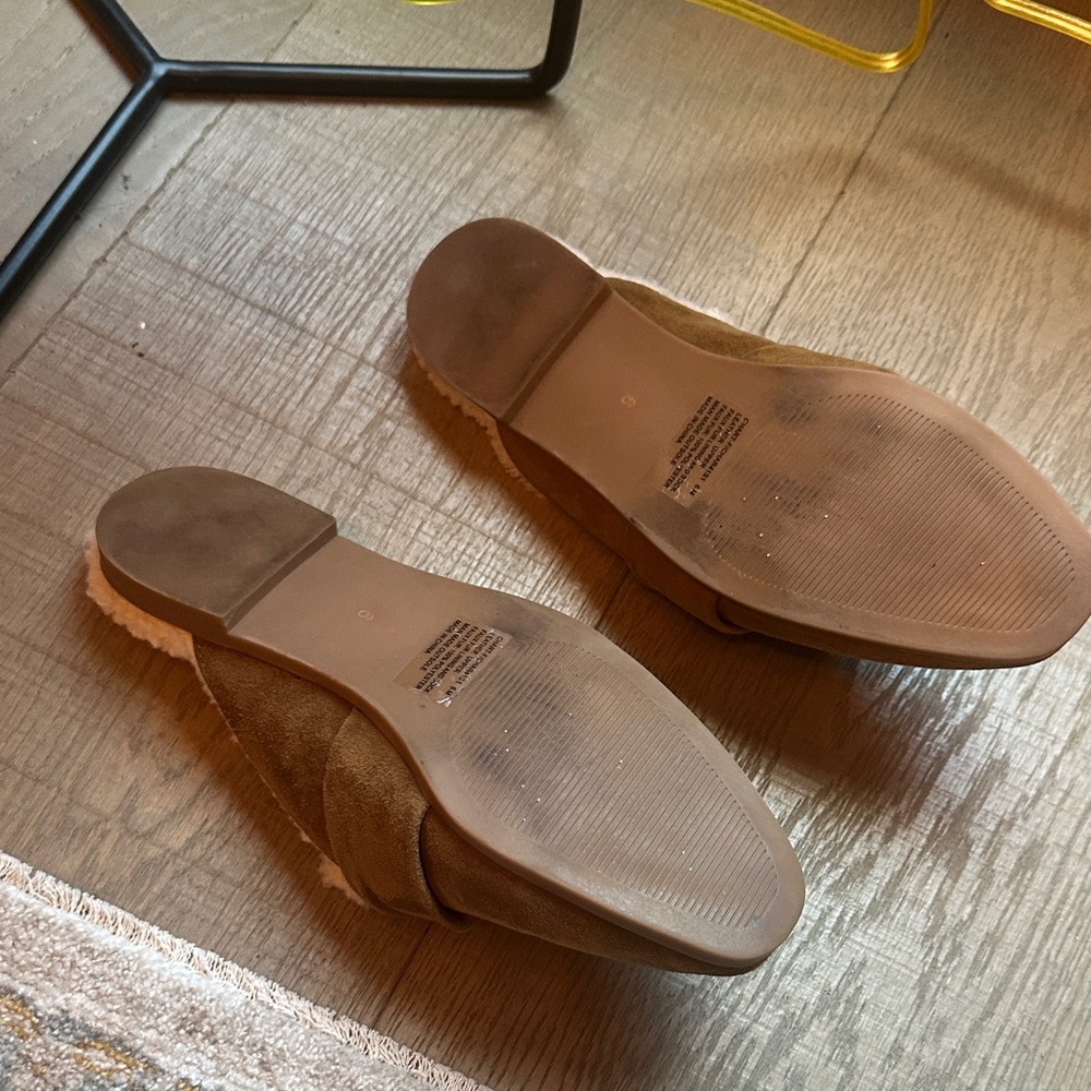 Steve Madden Tan Suede Mules with Bow - Picture 3 of 4
